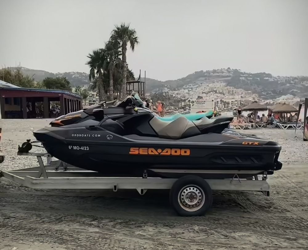 Alquiler moto de agua