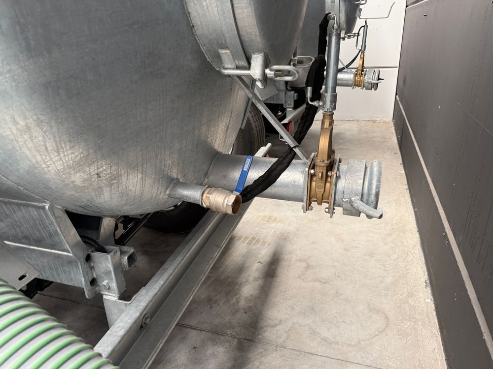 RENTING ALQUILER CON OPCION COMPRA CISTERNA 12000L EJE TANDEM