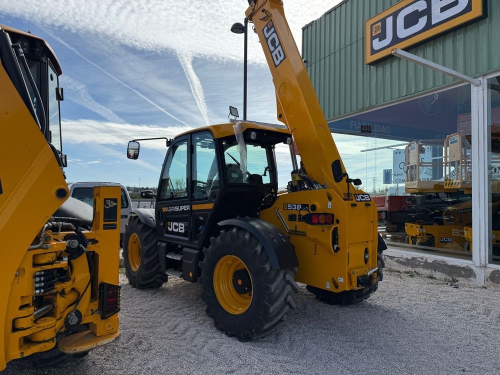 ALQUILER DE TELESCOPICA JCB EN GRANADA
