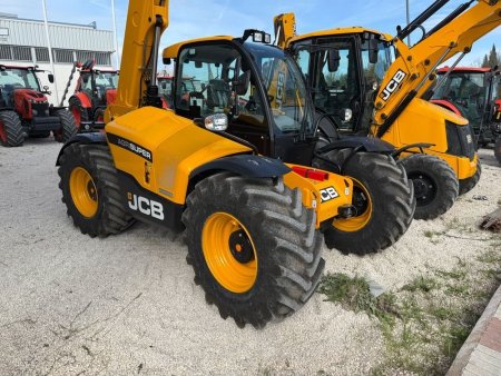 ALQUILER DE TELESCOPICA JCB EN GRANADA