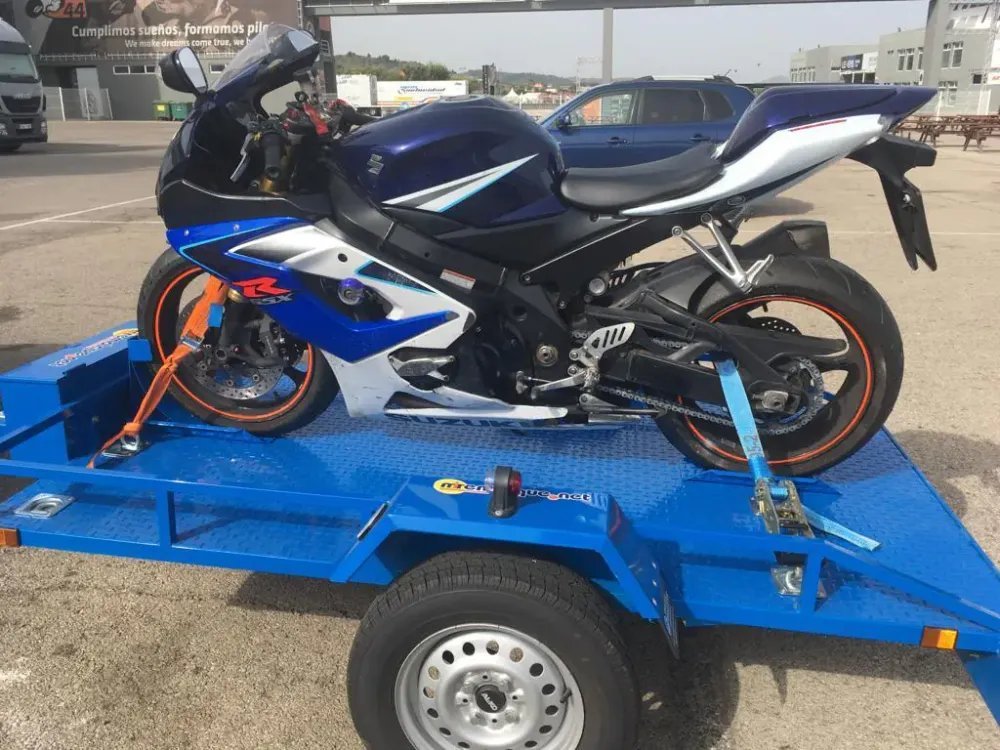 Alquiler de Remolque para Motos