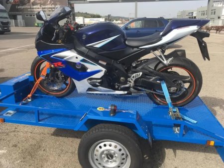 Alquiler de Remolque para Motos