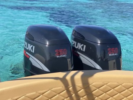 Alquiler Capelli 900 Tempest en Ibiza y Formentera – Barco con o sin Patrón