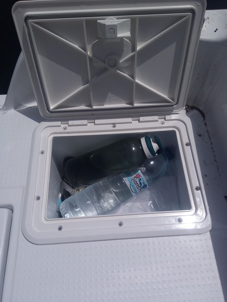 Alquiler de barco sin titulación en Almerimar