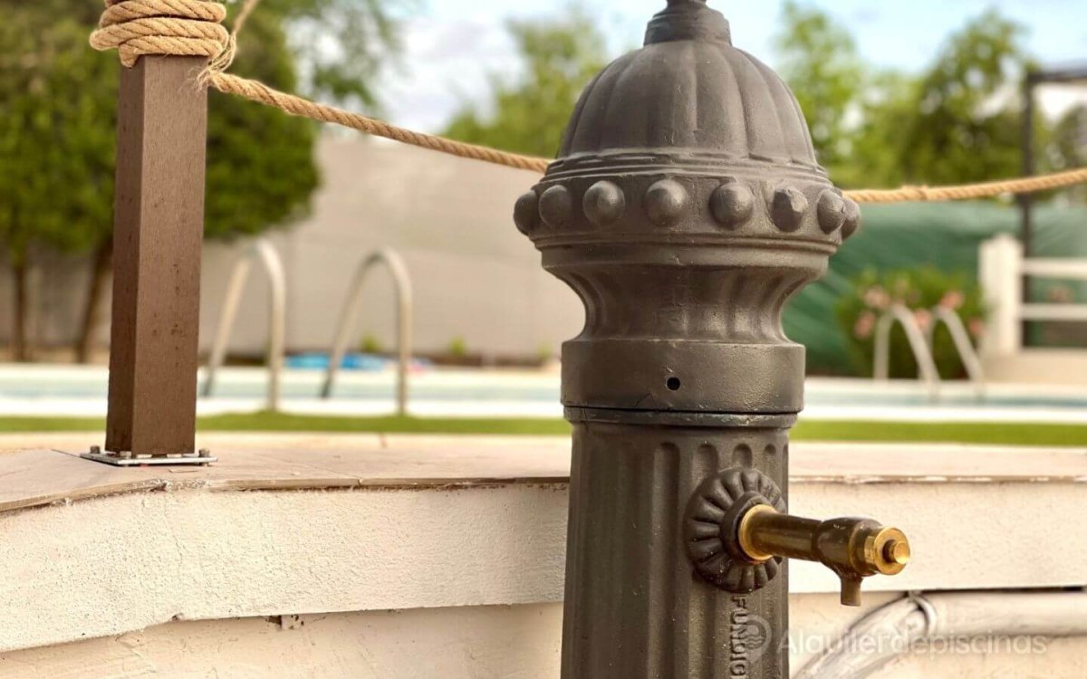 Gran Piscina en Finca de 3000 m2 a 25 min de Madrid