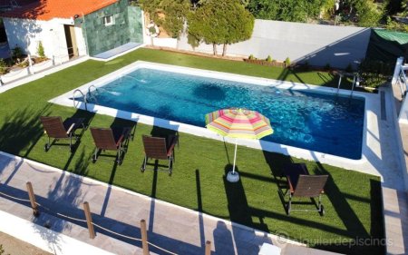 Gran Piscina en Finca de 3000 m2 a 25 min de Madrid