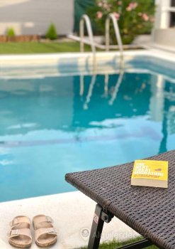 Gran Piscina en Finca de 3000 m2 a 25 min de Madrid